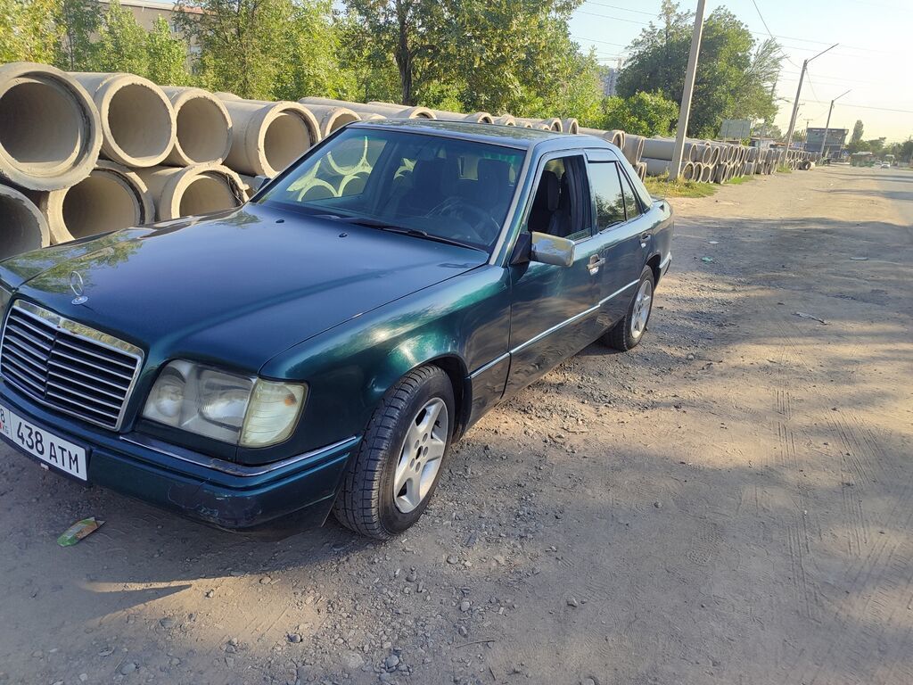 Mercedes-Benz W124: 1994 г., 2.5 л, Механика, Дизель, Седан: фото 2