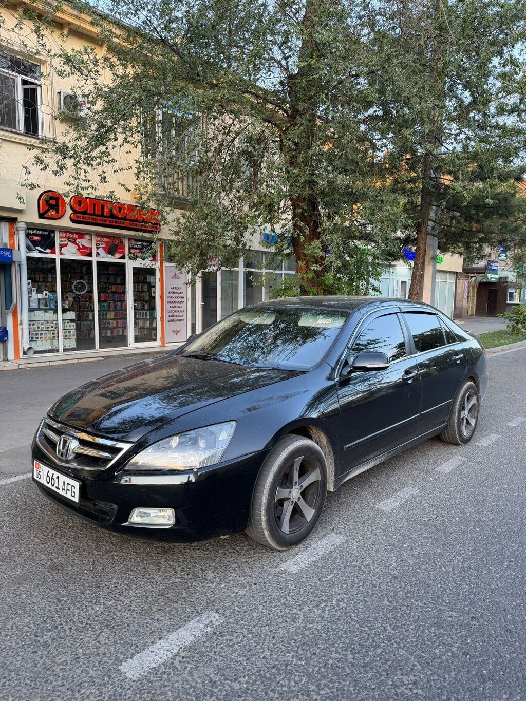 Honda Accord: 2003 г., 3 л, Седан: фото 3