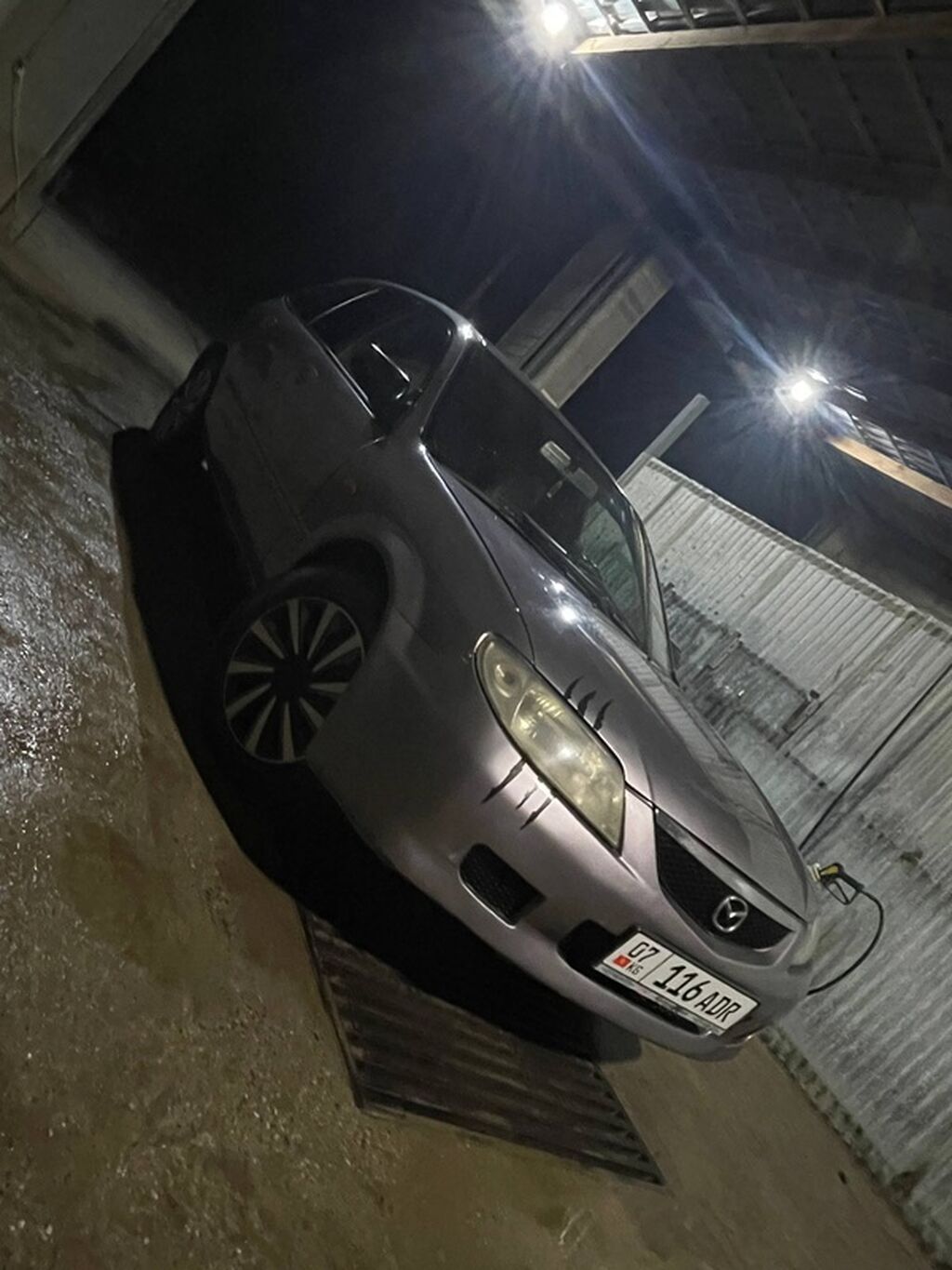Mazda Familia: 2003 г., 1.6 л, Механика, Бензин, Седан: фото 3