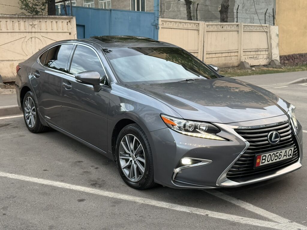 Lexus ES: 2016 г., 2.5 л, Вариатор, Гибрид, Седан: фото 3