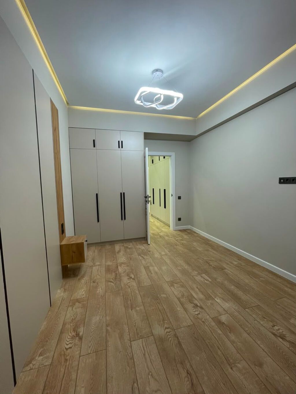 2 комнаты, 69 м², Технопарк Элитка, 10 этаж, Дизайнерский ремонт: фото 2
