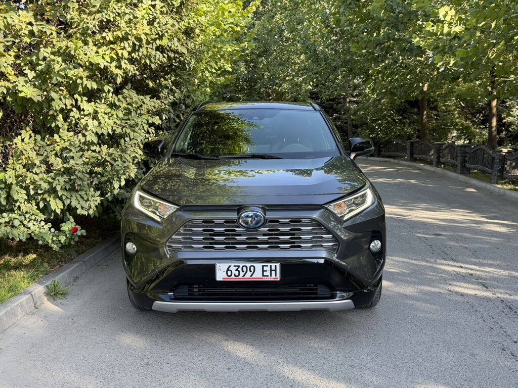 Toyota RAV4: 2020 г., 2.5 л, Вариатор, Гибрид, Кроссовер: фото 7