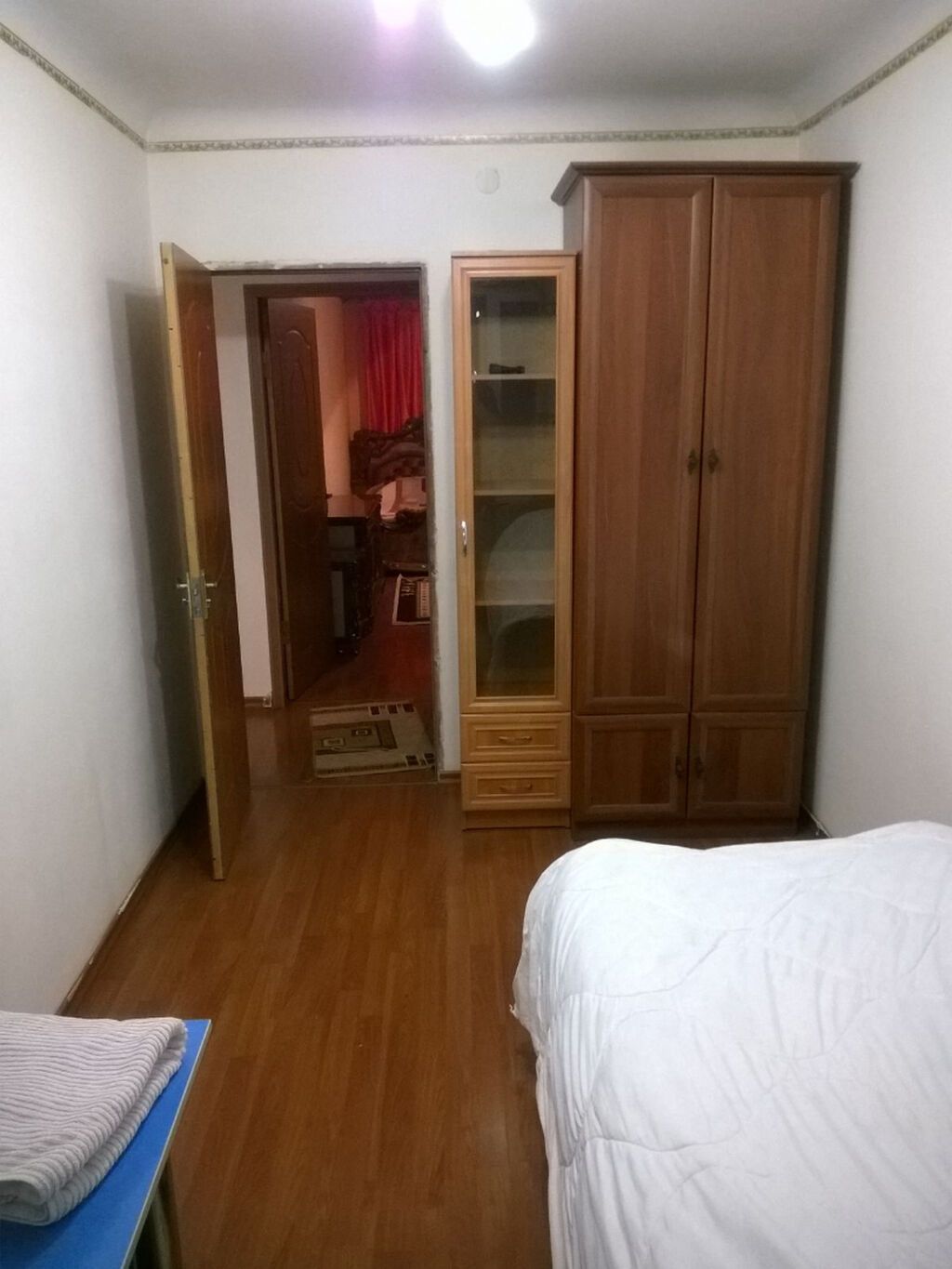 3 комнаты, 59 м², Бишкек Парк ТРЦ 105 серия, 5 этаж, Косметический ремонт: фото 3