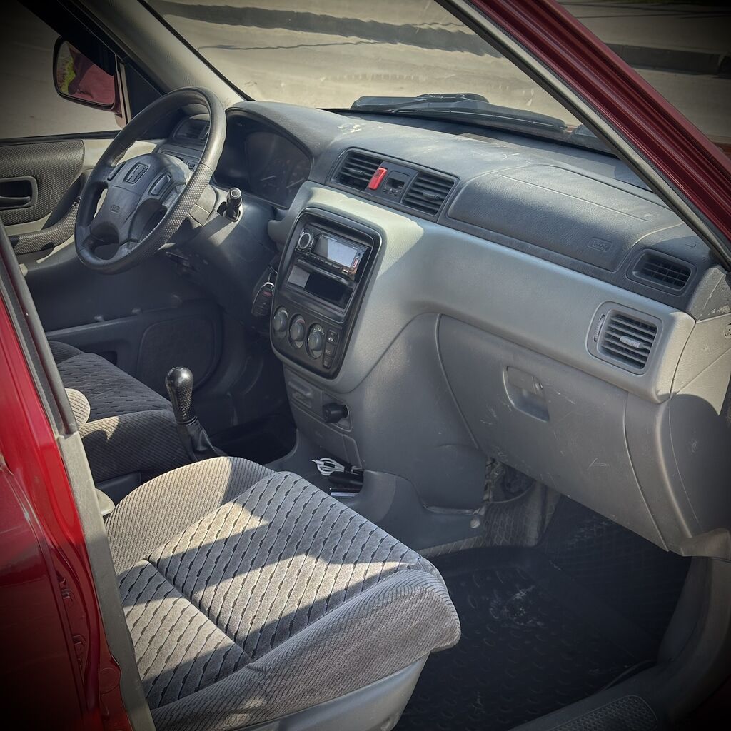Honda CR-V: 2000 г., 2 л, Механика, Газ, Кроссовер: фото 6