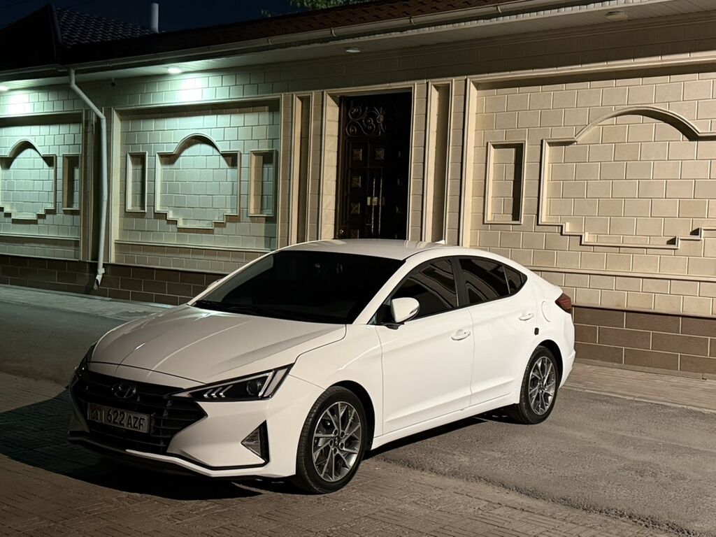 Hyundai Avante: 2019 г., 1.6 л, Автомат, Бензин, Седан: фото 3