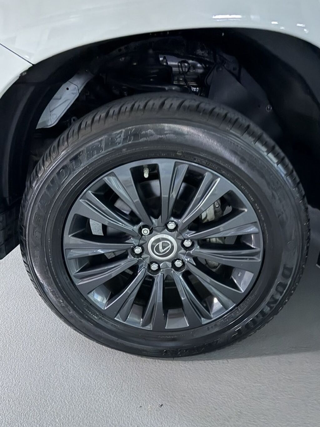 Lexus GX: 2024 г., 4.6 л, Бензин, Внедорожник: фото 8