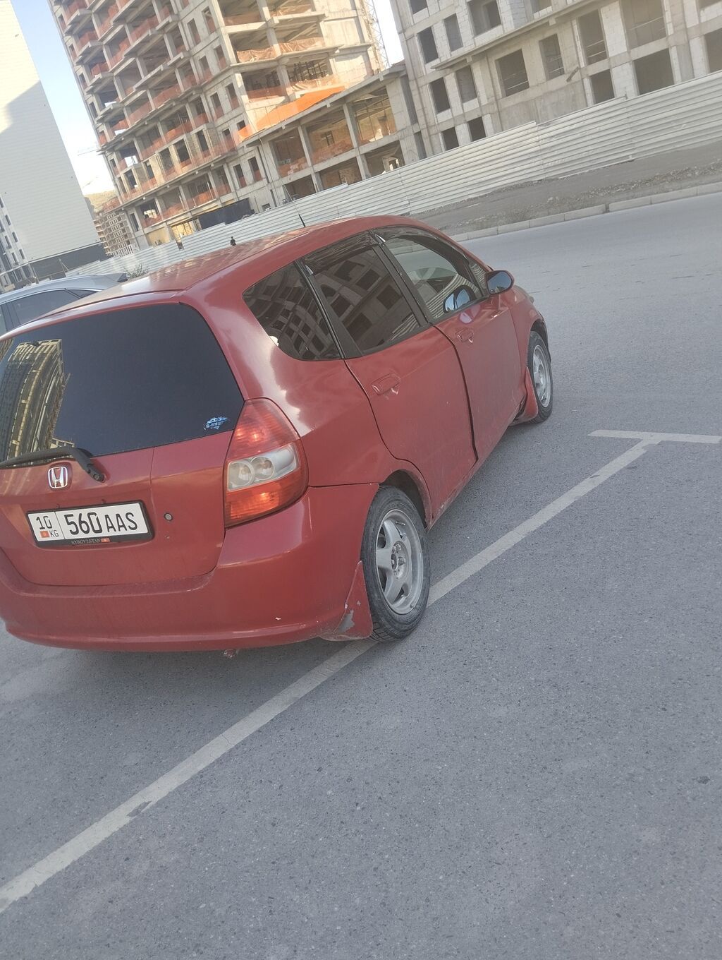 Honda Fit: 2001 г., 1.3 л, Автомат, Бензин, Хэтчбэк: фото 6