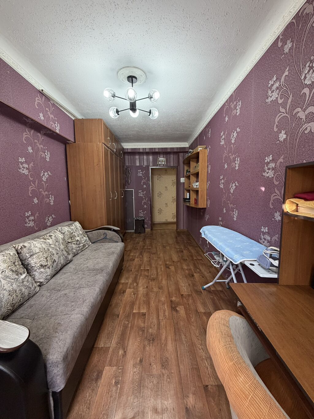 2 комнаты, 50 м², Индивидуалка, Пишпек Индивидуалка, 2 этаж, Косметический ремонт: фото 3