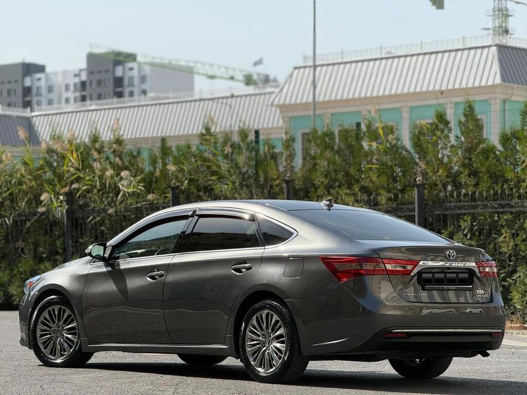 Toyota Avalon: 2016 г., 2.5 л, Автомат, Гибрид, Седан: фото 3