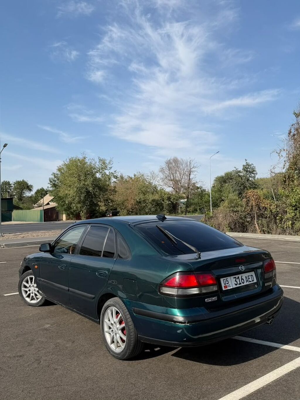 Mazda 626: 1997 г., Механика, Бензин, Седан: фото 5