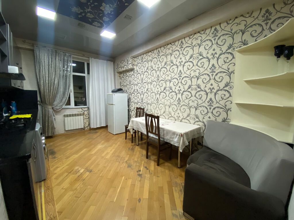 3 otaqlı, Yeni tikili, 107 kv. m