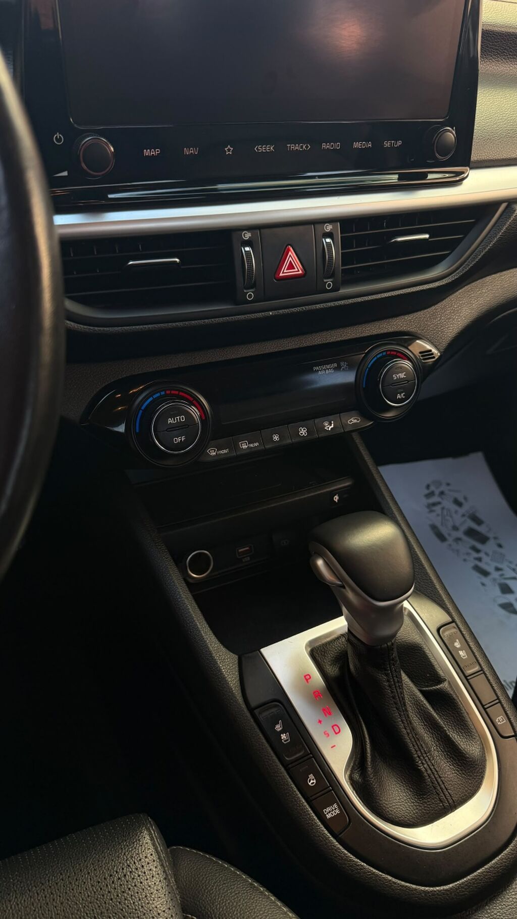 Kia K3: 2021 г., 1.6 л, Автомат, Бензин, Седан: фото 8