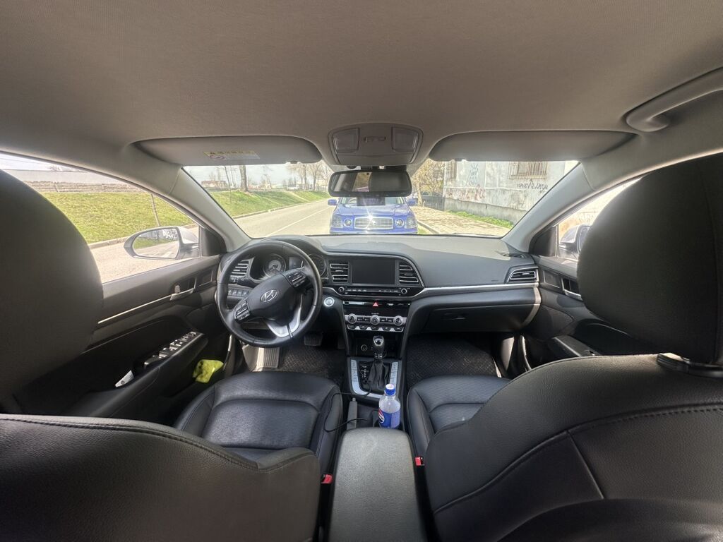 Hyundai Avante: 2019 г., 1.6 л, Вариатор, Бензин, Седан: фото 5