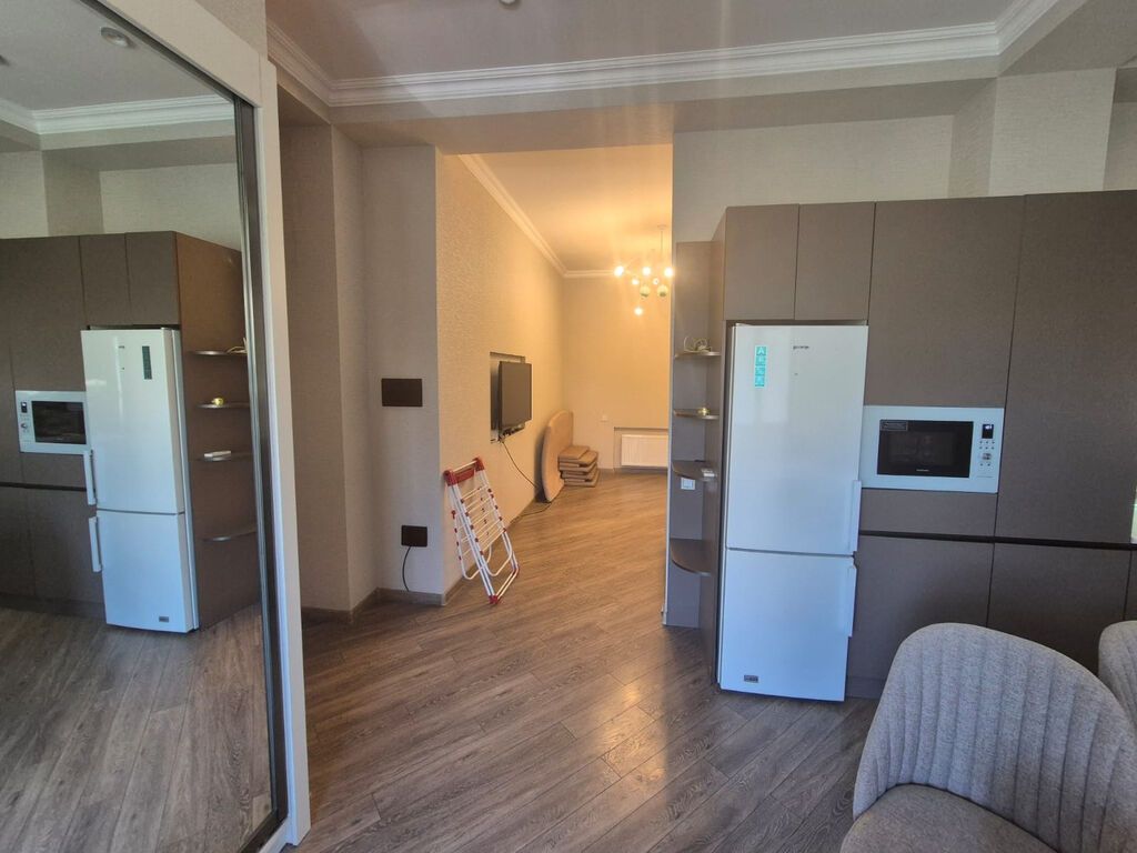 İcarəyə verilir 3 otaqlı yeni tikili 75 m², Buzovna q. "Delmar