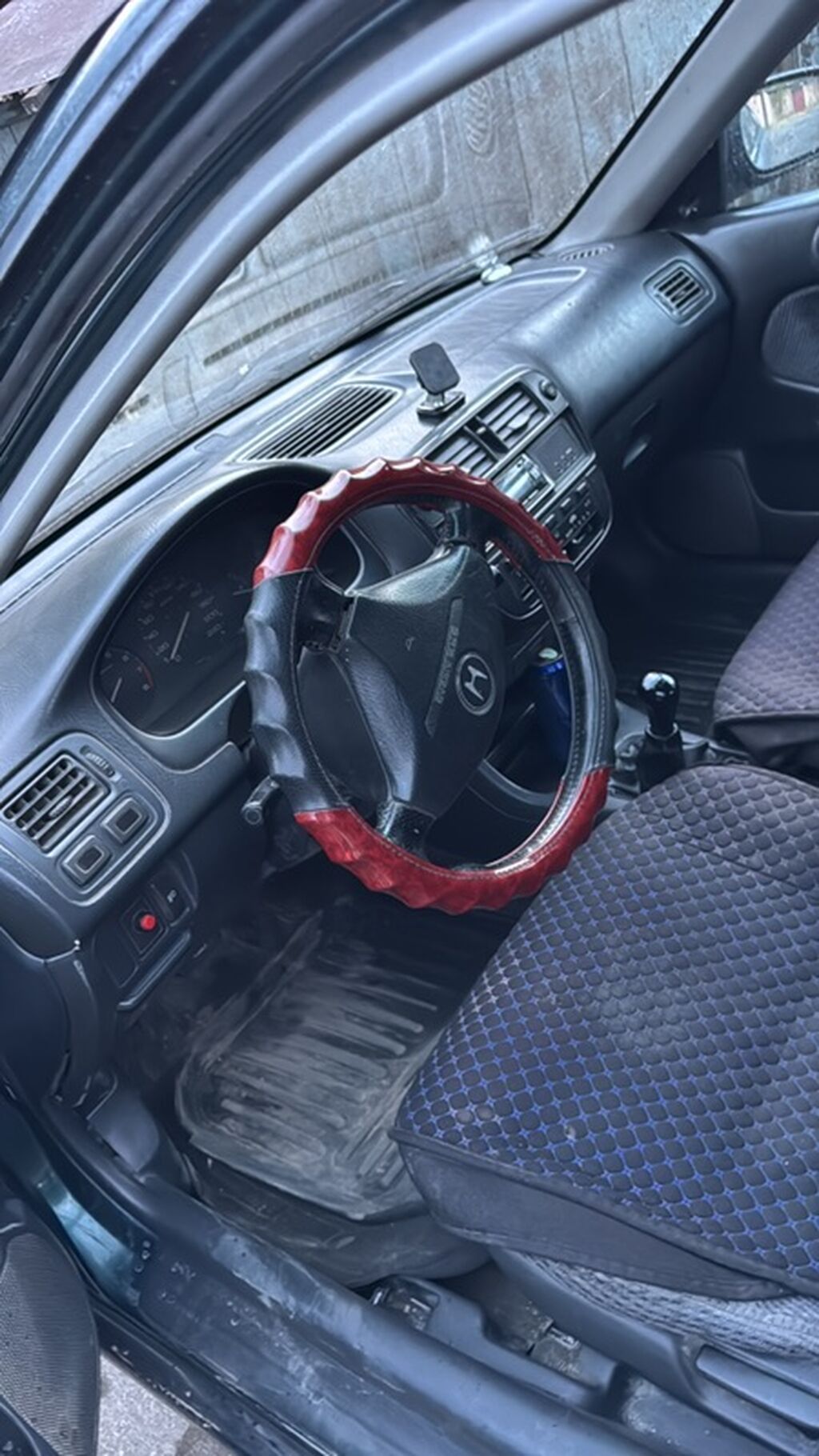 Honda Civic: 1997 г., 1.4 л, Механика, Бензин, Седан: фото 3