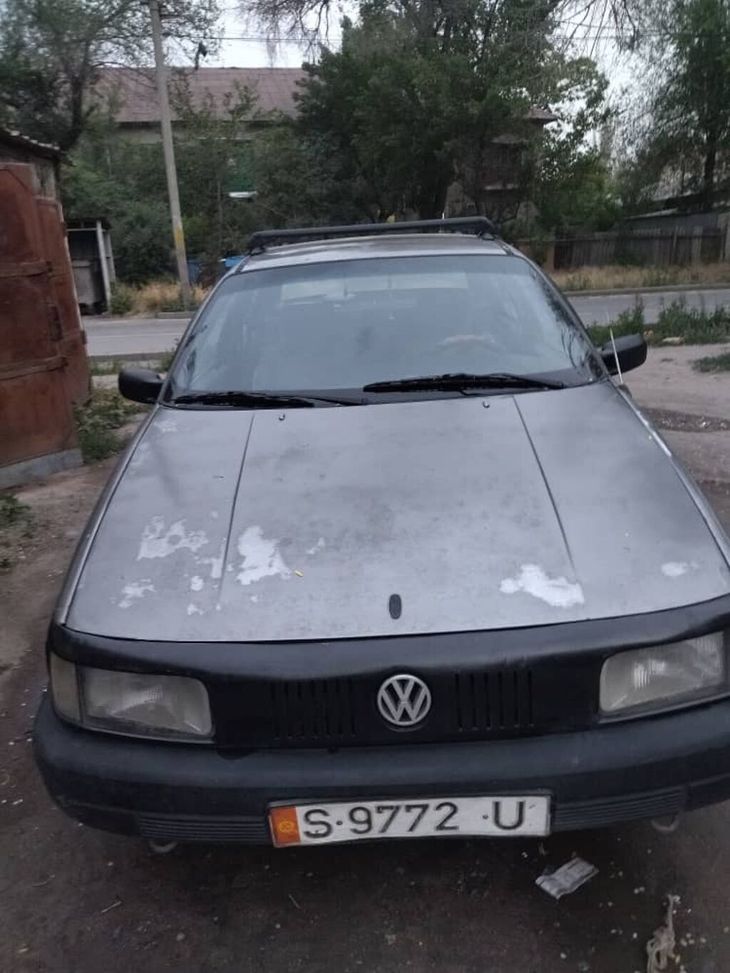 Volkswagen Passat: 1989 г., Механика, Седан: фото 5