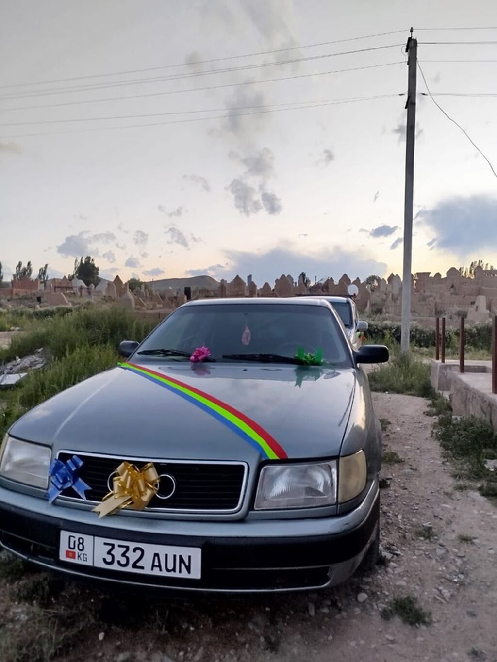 Audi 100