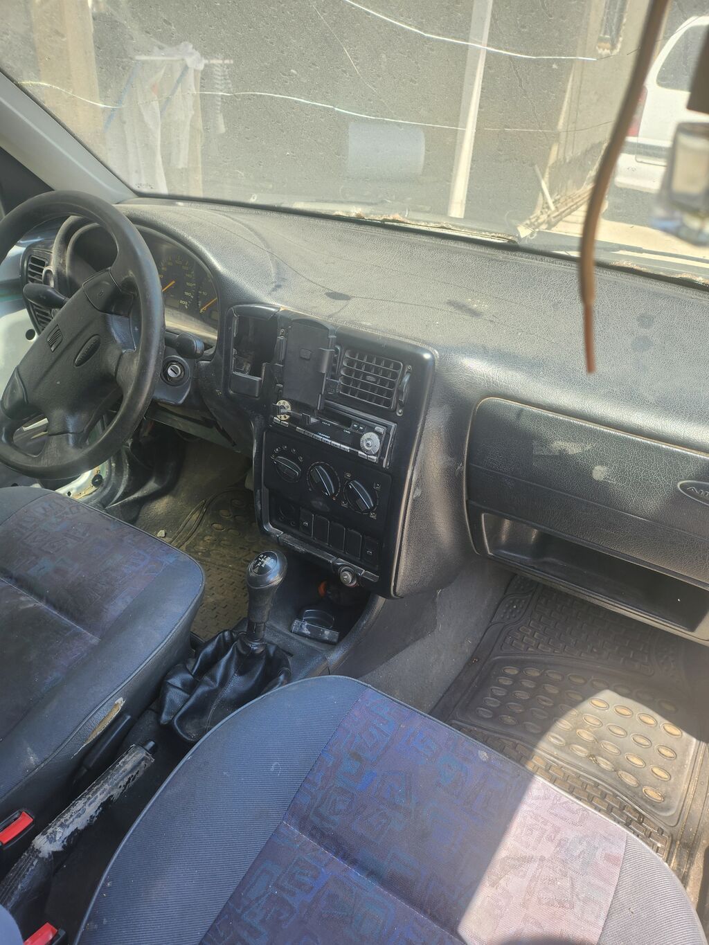 Volkswagen ID. Polo: 1999 г., 1.4 л, Механика, Бензин, Купе: фото 1
