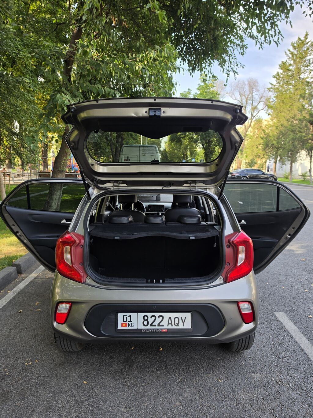 Kia Picanto: 2017 г., 1 л, Автомат, Бензин, Хэтчбэк: фото 4
