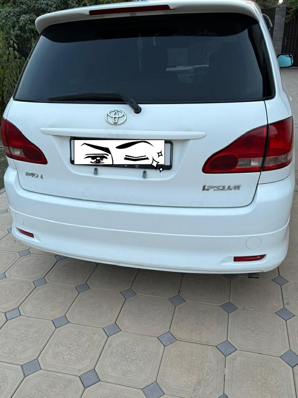 Toyota Ipsum: 2002 г., 2.4 л, Бензин, Минивэн: фото 2