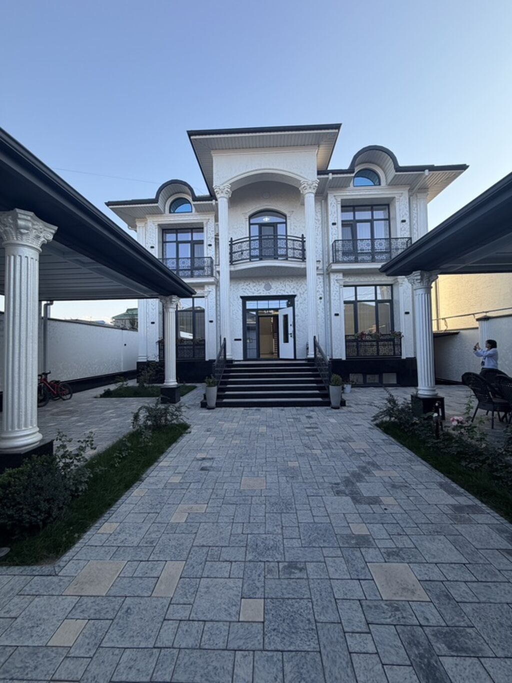 6 комнат, 280000 м², 4 соток, Бишкек, Арча-Бешик ж/м Риэлтор: фото 2