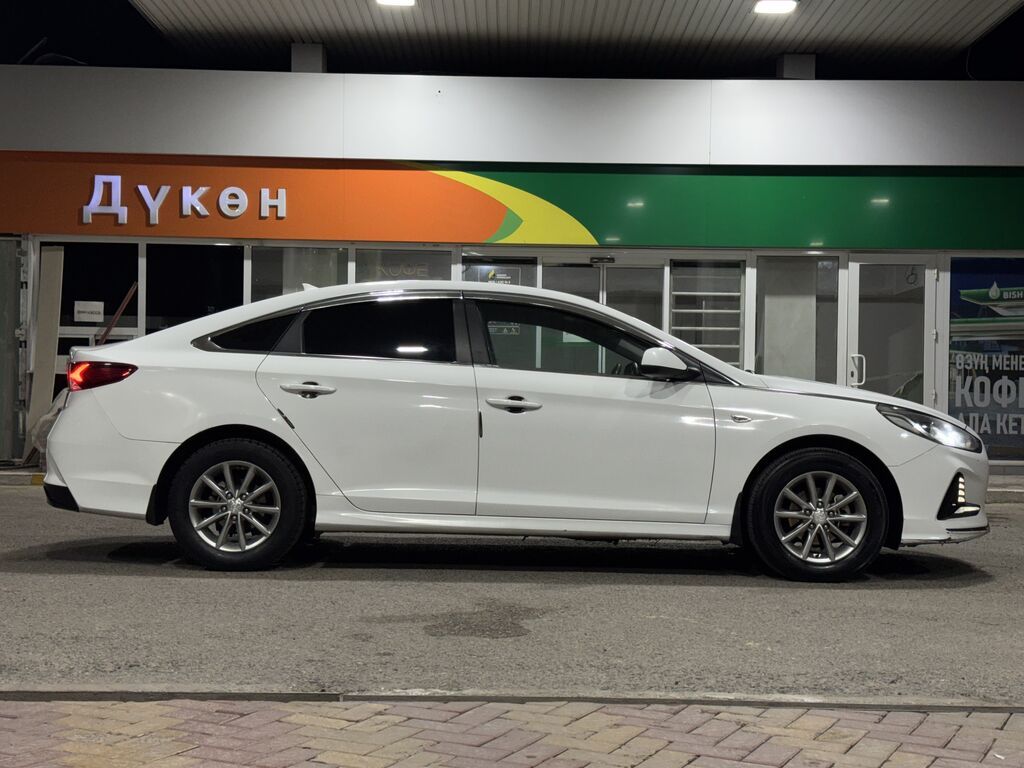 Hyundai Sonata: 2019 г., 2 л, Автомат, Газ, Седан: фото 7