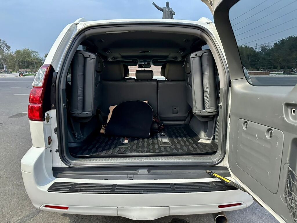 Lexus GX: 2008 г., 4.7 л, Автомат, Газ, Внедорожник: фото 5