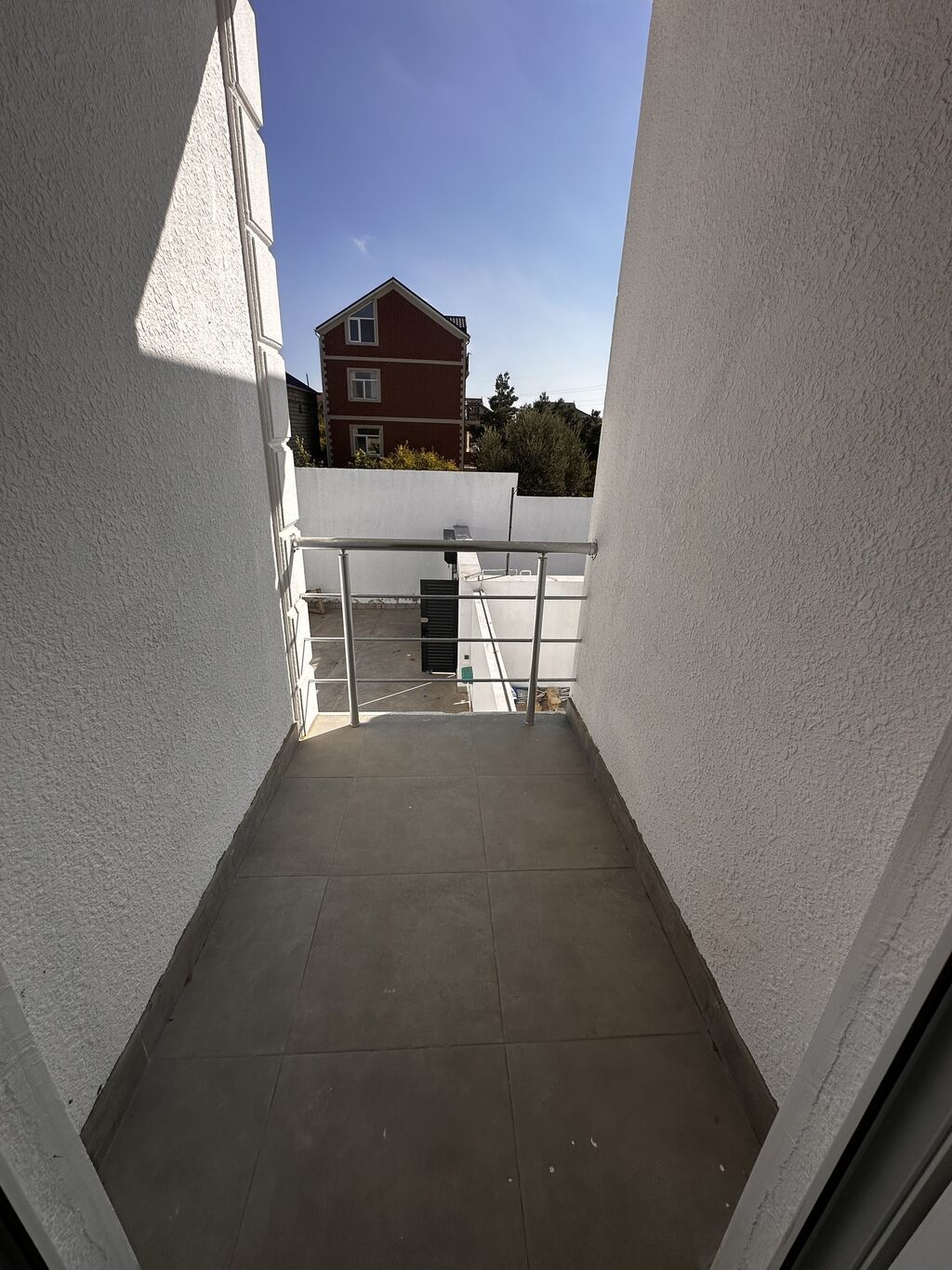 4 otaqlı, 145 kv. m, Kredit yoxdur, Yeni təmirli