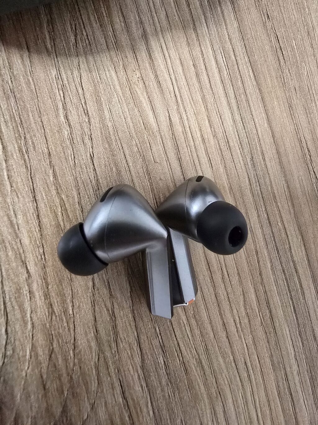 Samsung Galaxy Buds3 Pro, брались 2 месяца назад. Чехол в подарок: фото 3
