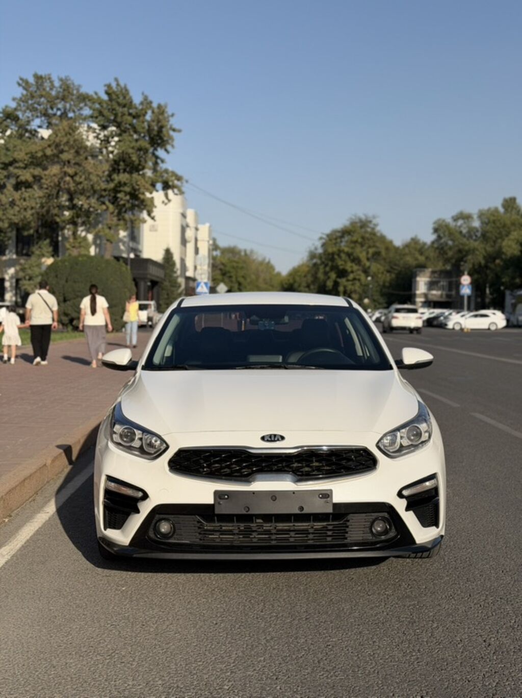 Kia K3: 2019 г., 1.6 л, Автомат, Бензин, Седан: фото 2