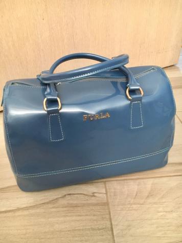 Ostalo: FURLA tasna
Original na lalafo.rs FURLA tasna
Original - Novi Sad