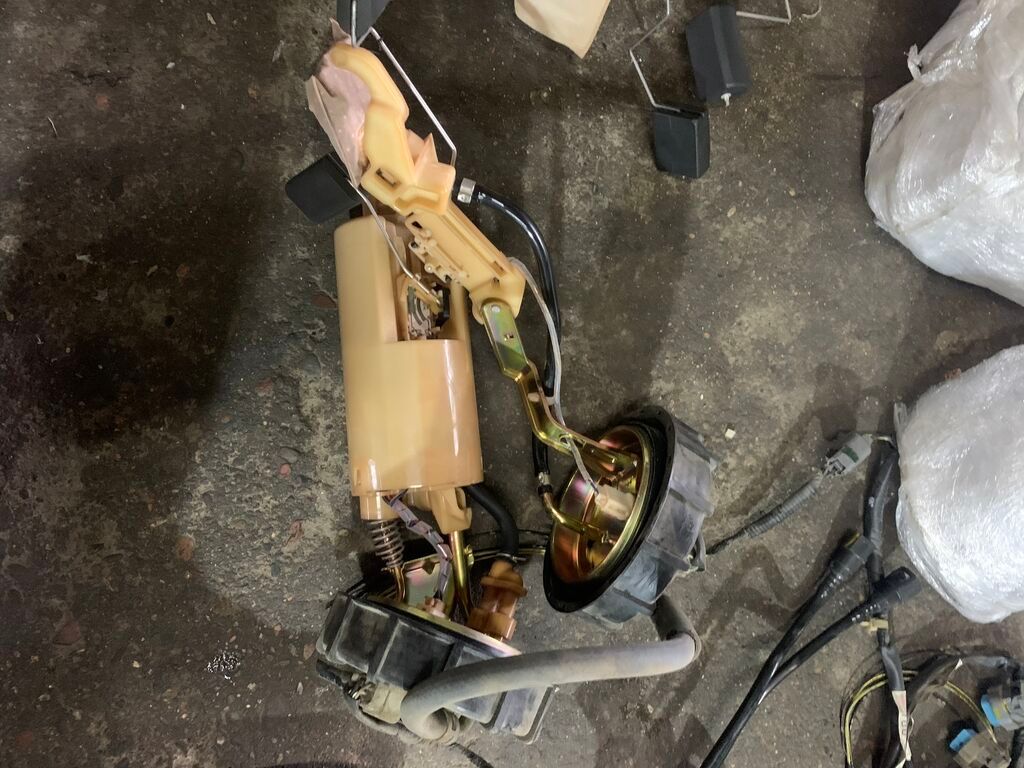 Продаю бензонасос Хонда Аккорд 2001 4WD: 8500 KGS Насосы | Бишкек ...