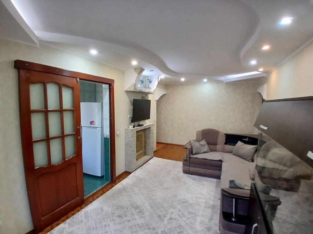 3 комнаты, 66 м², 6 мкр 104 серия, 3 этаж, Евроремонт: фото 6