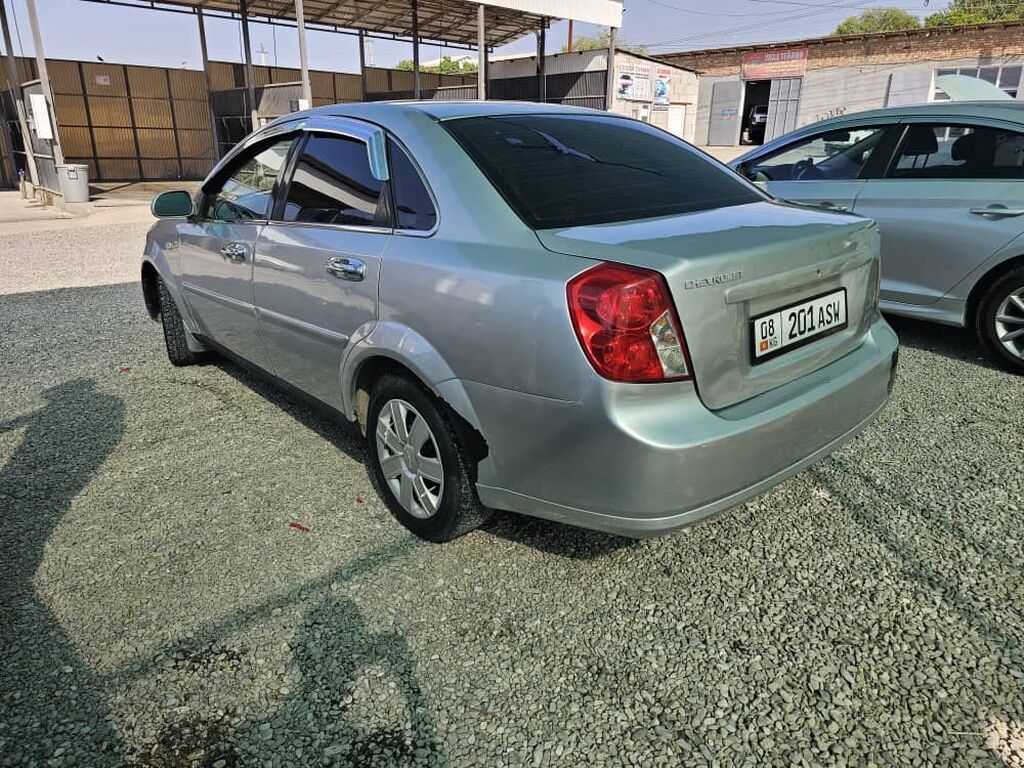 Chevrolet Lacetti: 2004 г., 1.6 л, Автомат, Бензин, Седан: фото 4