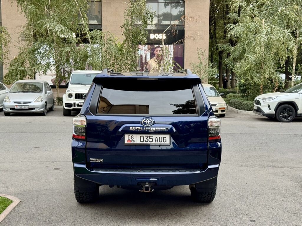 Продам Toyota 4Runner 2019 г., 4 л, автомат, газ: фото 3