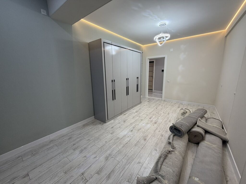 Сдам 2-комнатную квартиру 67 м² в Оше, Таатан ТЦ: фото 7