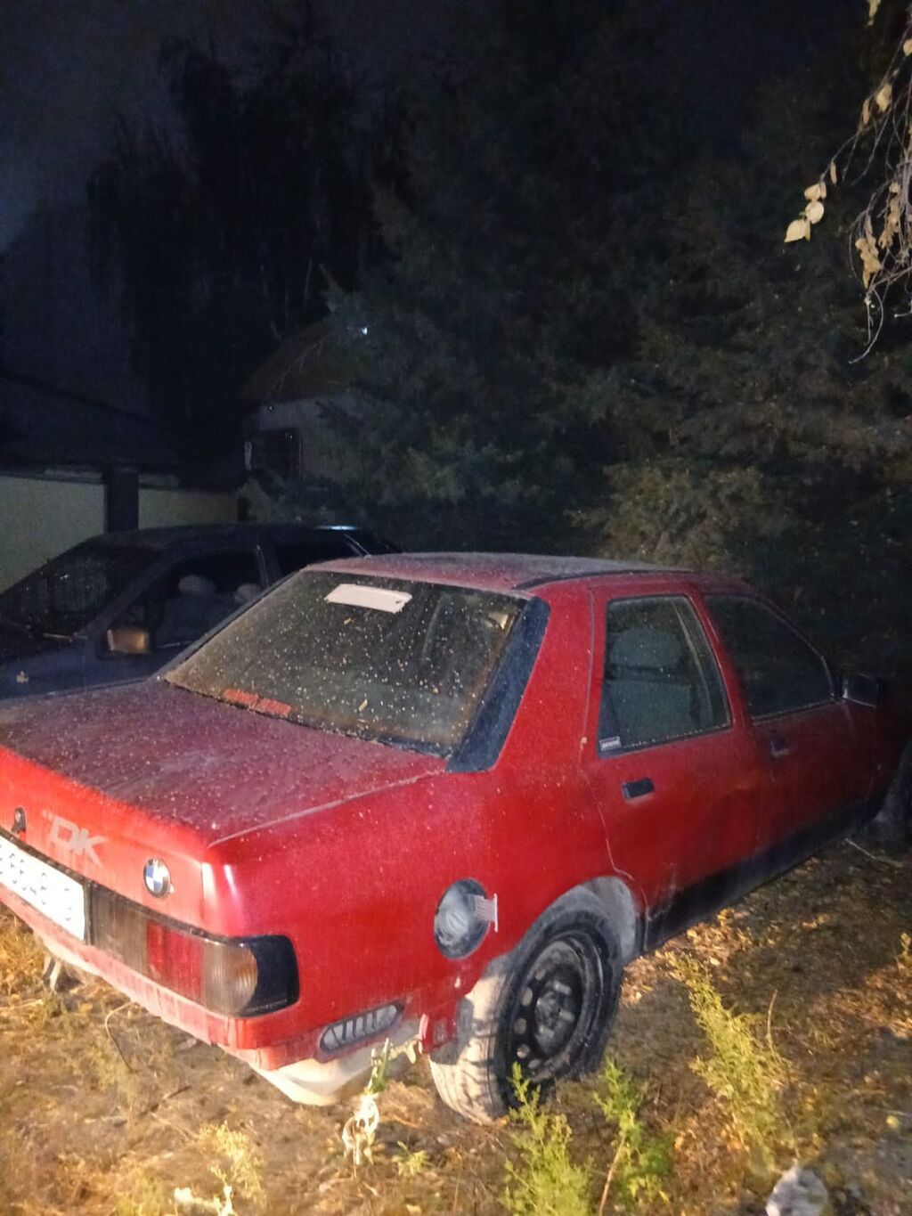 Ford Sierra: 1989 г., 2 л, Механика, Бензин, Седан: фото 7