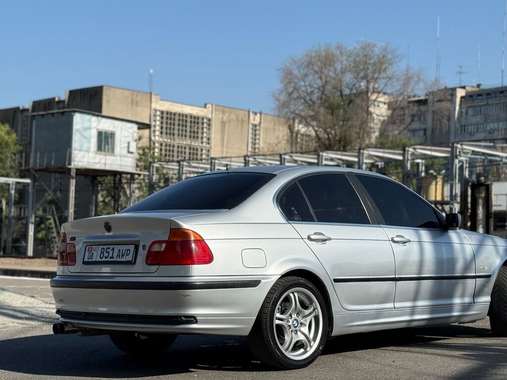 BMW 3 series: 1998 г., 3 л, Механика, Бензин, Седан: фото 3