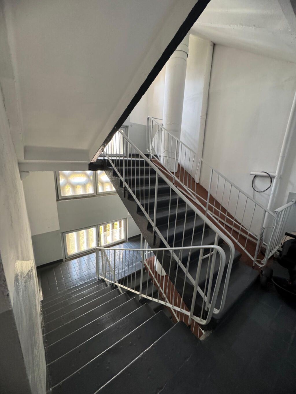 Продам 1-комнатную квартиру 34 м² в мкр Юг-2: фото 2
