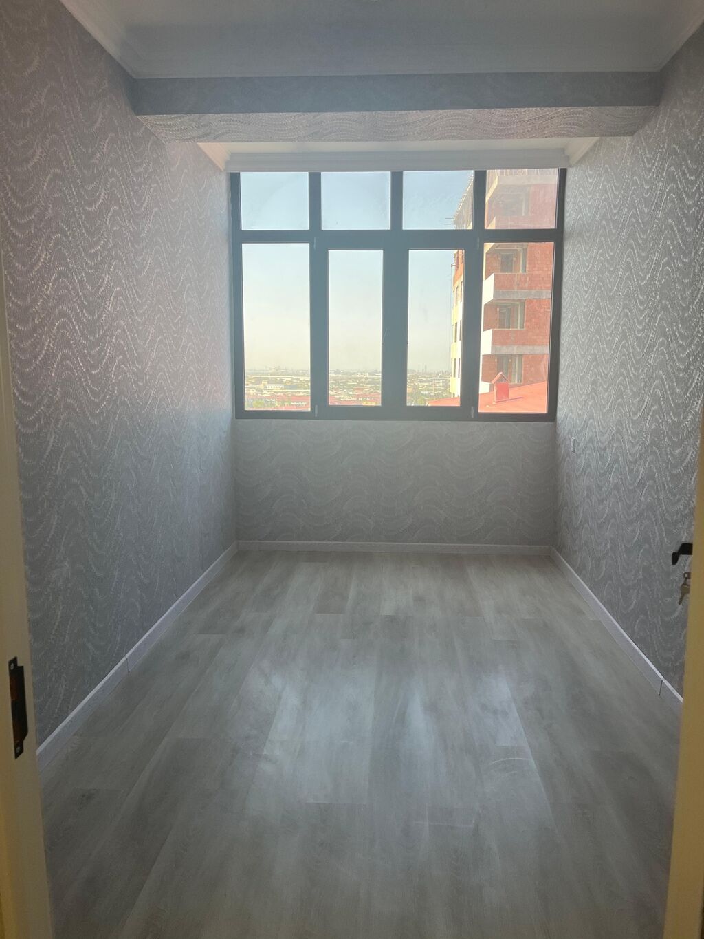 3 otaqlı, Yeni tikili, 102 kv. m