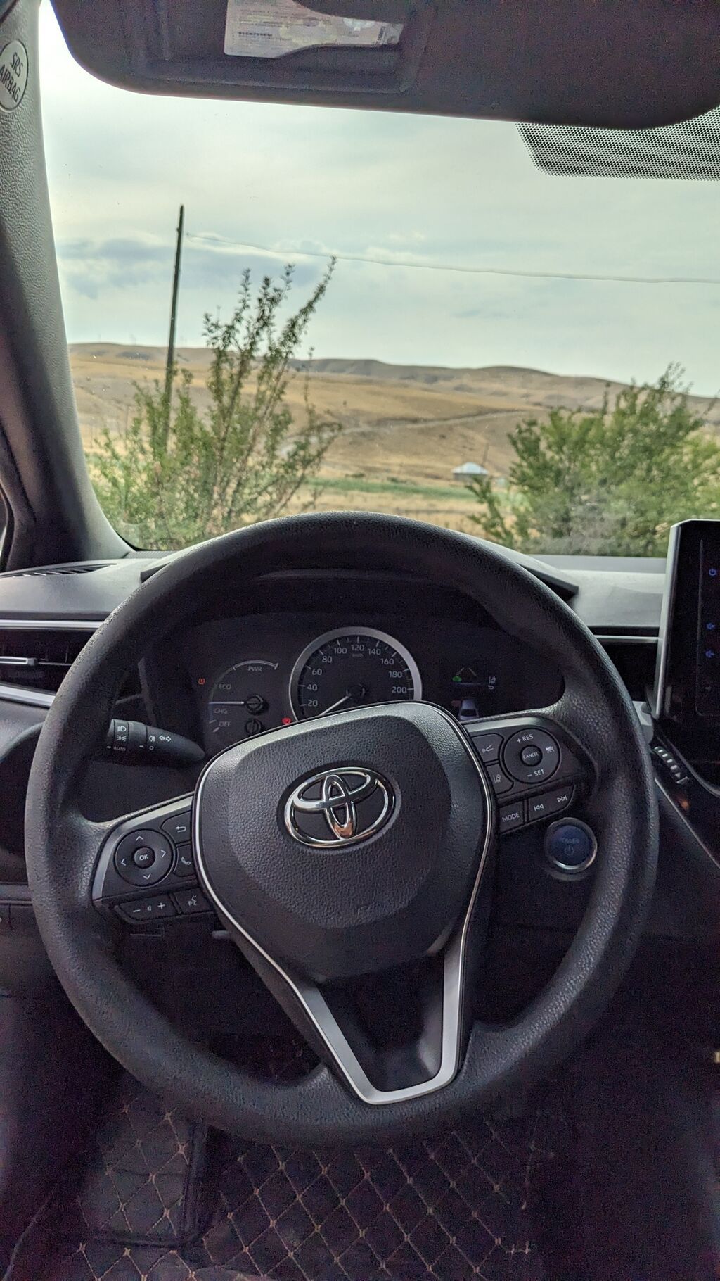Toyota Corolla: 2023 г., 1.8 л, Вариатор, Гибрид, Седан: фото 5