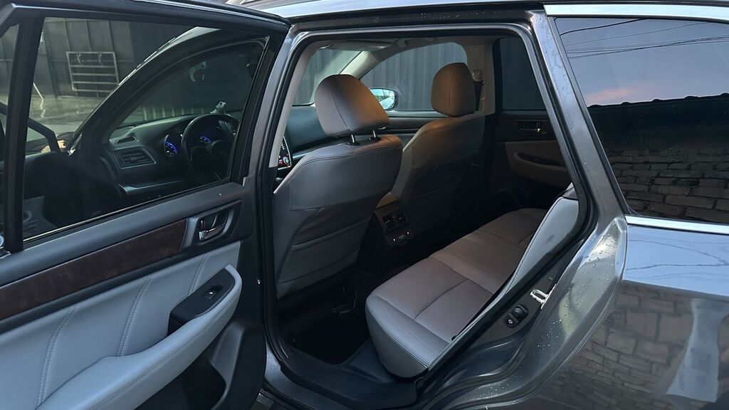 Subaru Outback: 2018 г., 2.5 л, Вариатор, Бензин, Универсал: фото 3