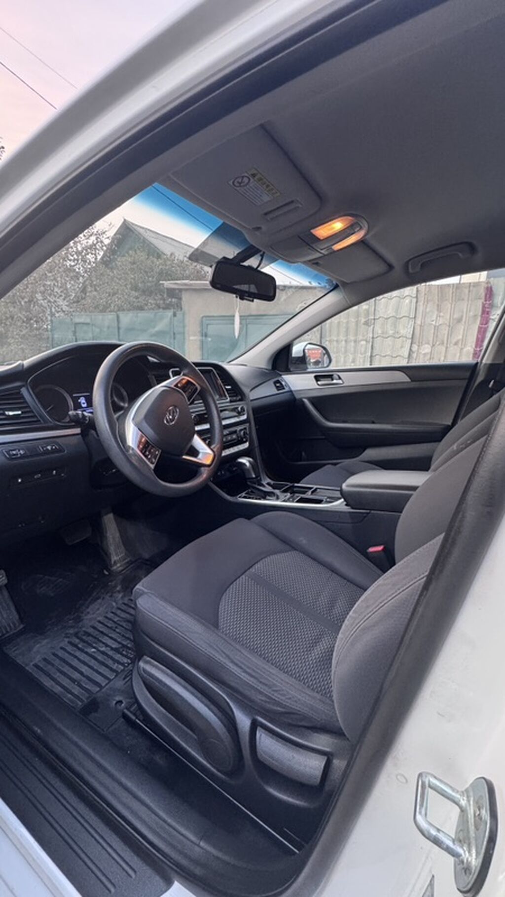 Hyundai Sonata: 2019 г., 2 л, Автомат, Бензин, Седан: фото 2
