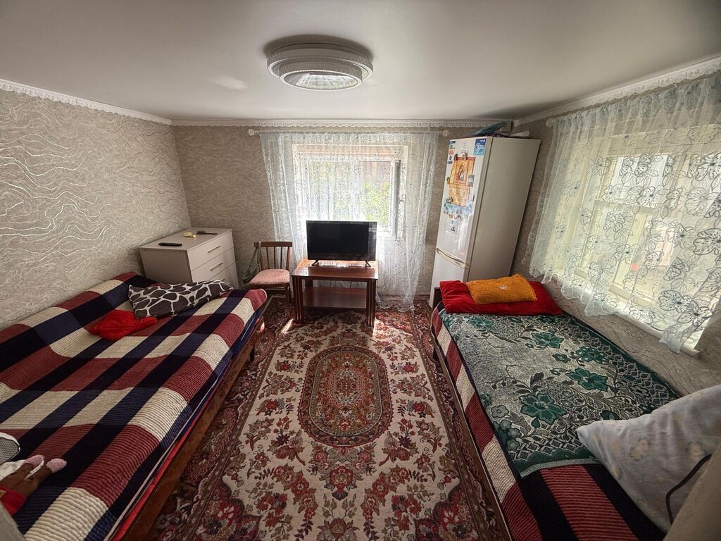 4 комнаты, 1 м², 6 соток, Каракол, Собственник: фото 8