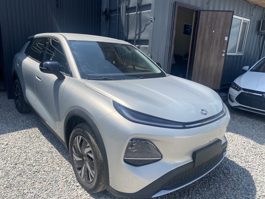 Changan Qiyuan Q05: 2026 г., Электромобиль, Кроссовер: фото 2
