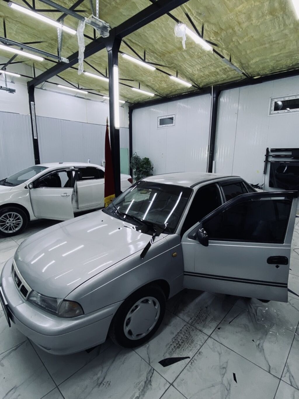 Daewoo Nexia: 2003 г., 1.5 л, Механика, Бензин, Седан: фото 3