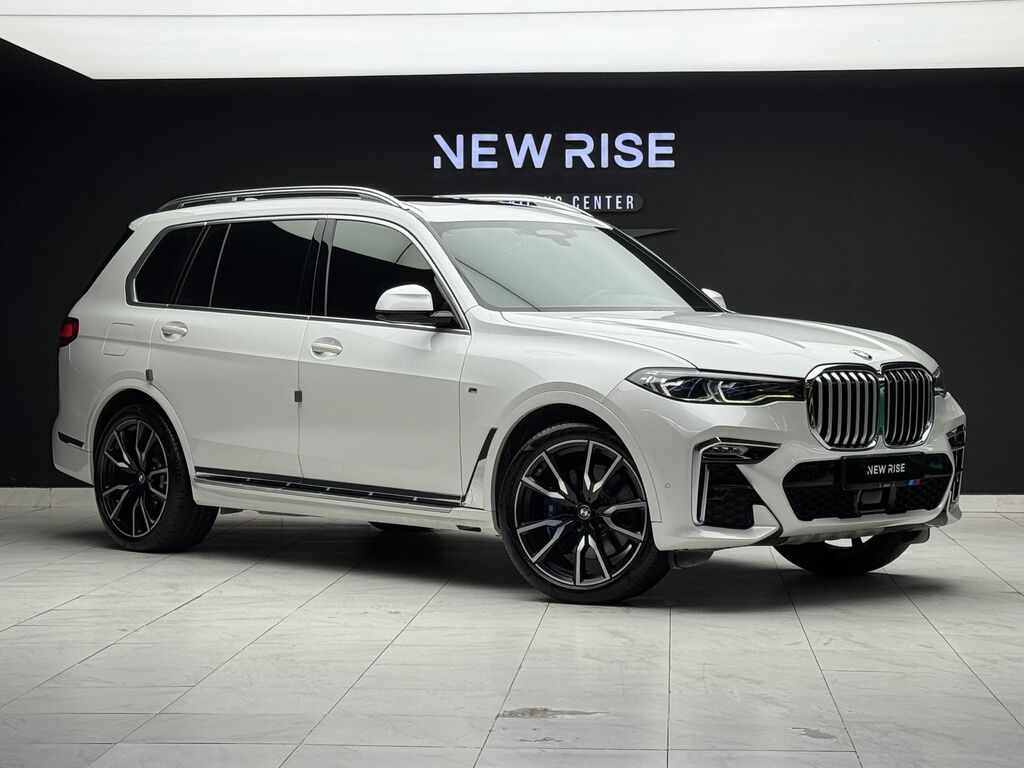 BMW X7: 2020 г., 3 л, Автомат, Бензин, Внедорожник: фото 2