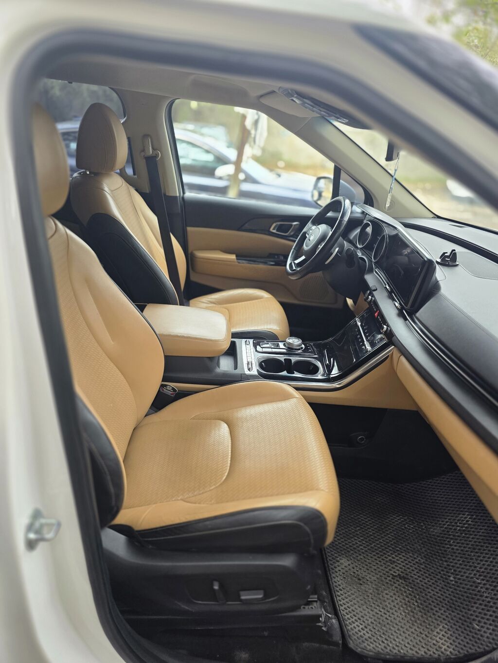 Kia Carnival: 2021 г., 2.2 л, Автомат, Дизель, Минивэн: фото 6