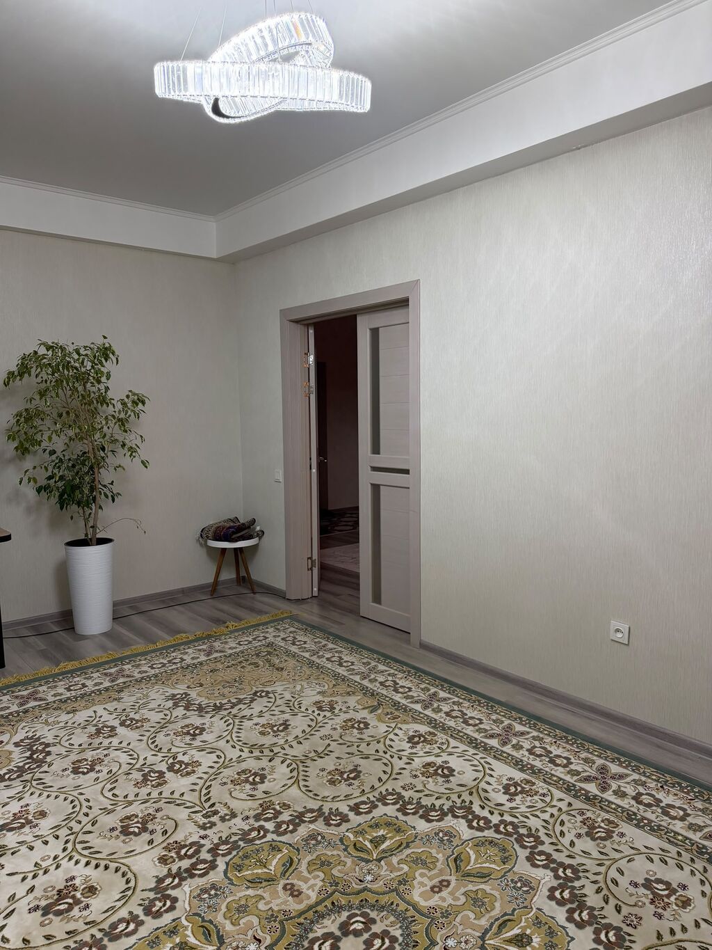 2 комнаты, 80 м², Элитка, 5 этаж, Евроремонт: фото 2