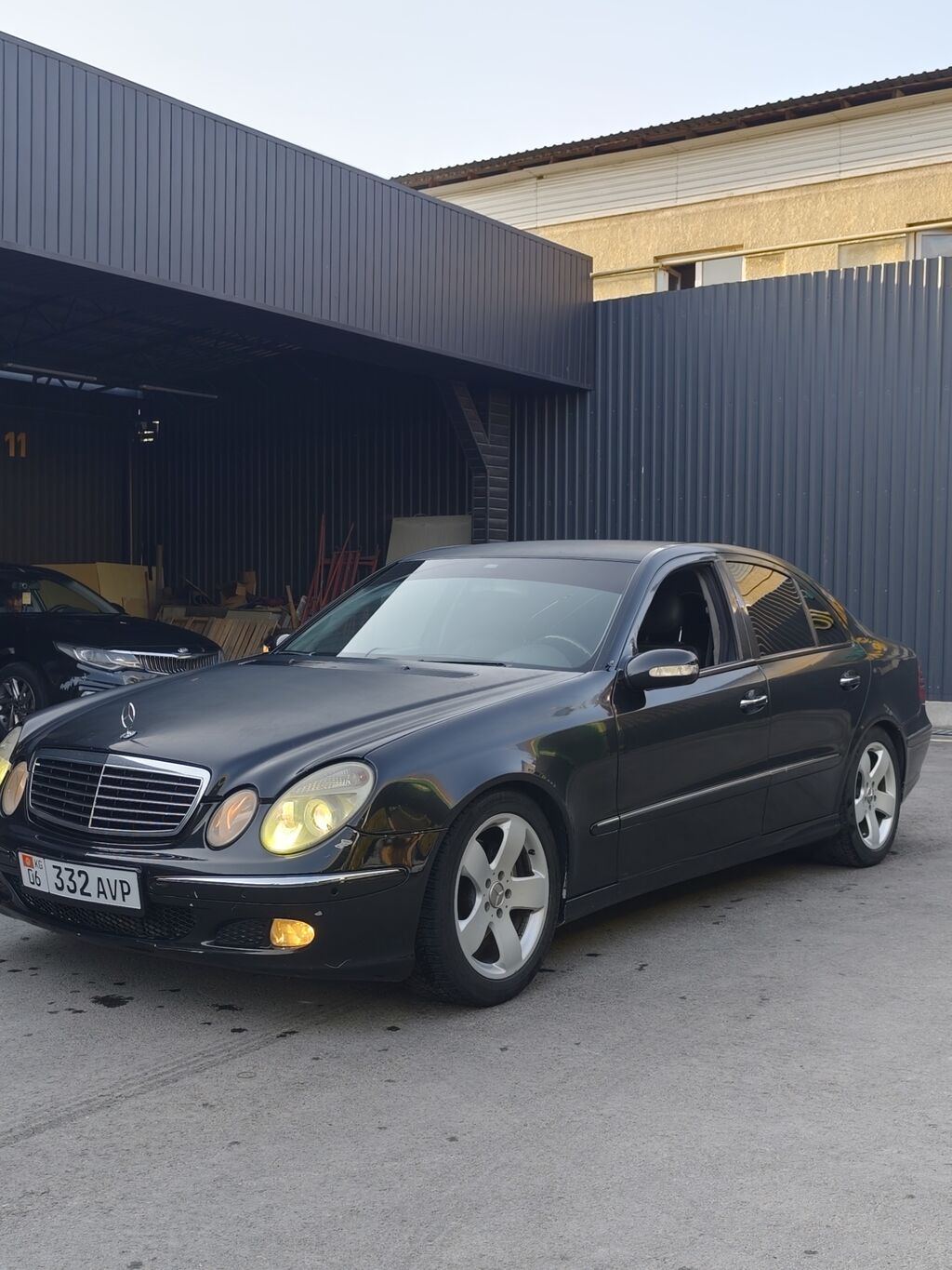 Mercedes-Benz E-Class: 2003 г., 3.2 л, Автомат, Бензин, Седан: фото 4